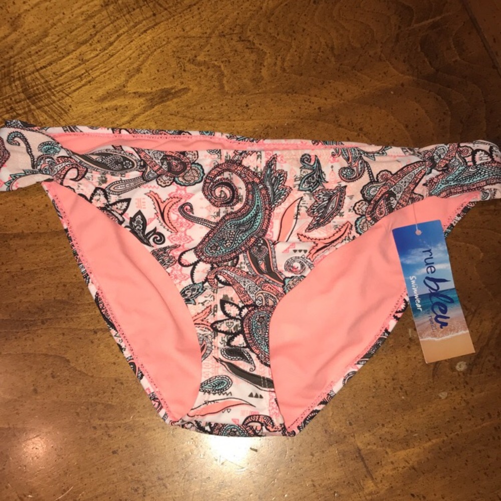 Swim bottoms!!